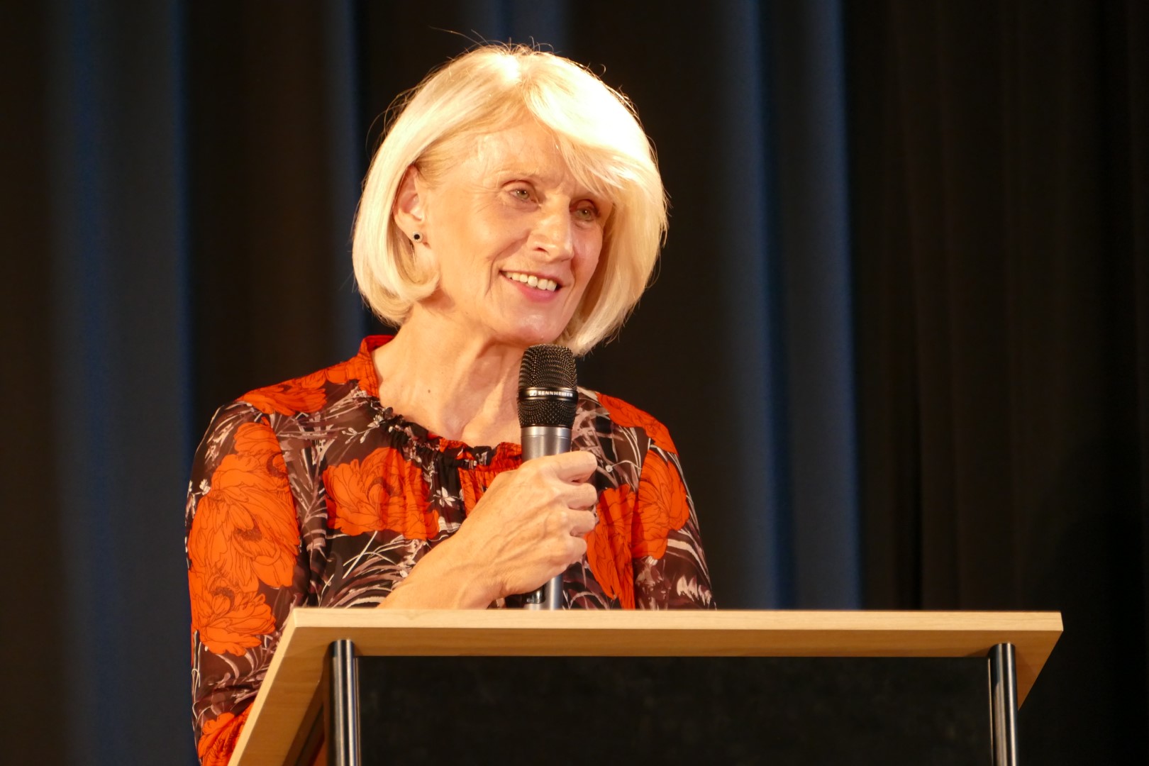 Schulleiterin Frau Thiele